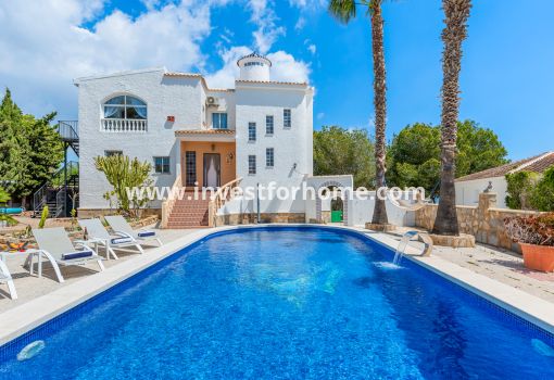 Villa - Sale - Pinar de Campoverde - Costa Blanca