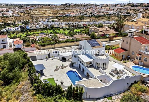 Villa - Sale - Rojales - La Marquesa Golf
