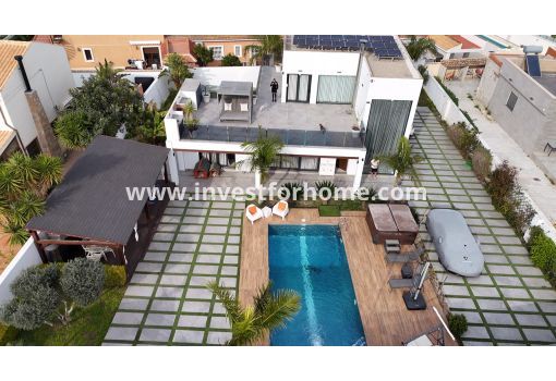 Villa - Sale - Torrevieja - Costa Blanca