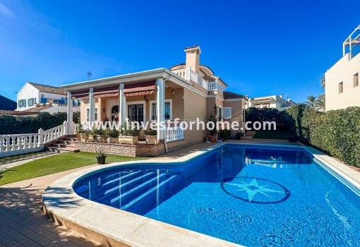 Villa - Sale - Torrevieja - Costa Blanca