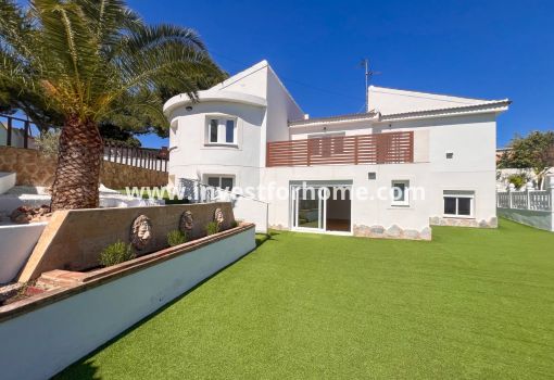 Villa - Sale - Torrevieja - Los Balcones
