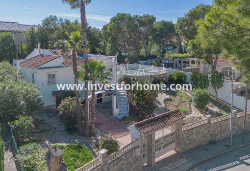Villa - Sale - Torrevieja - OC-LB-V01