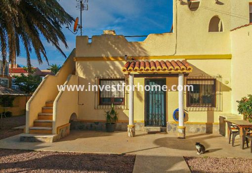 Villa - Sale - Torrevieja - TO-FL-V01