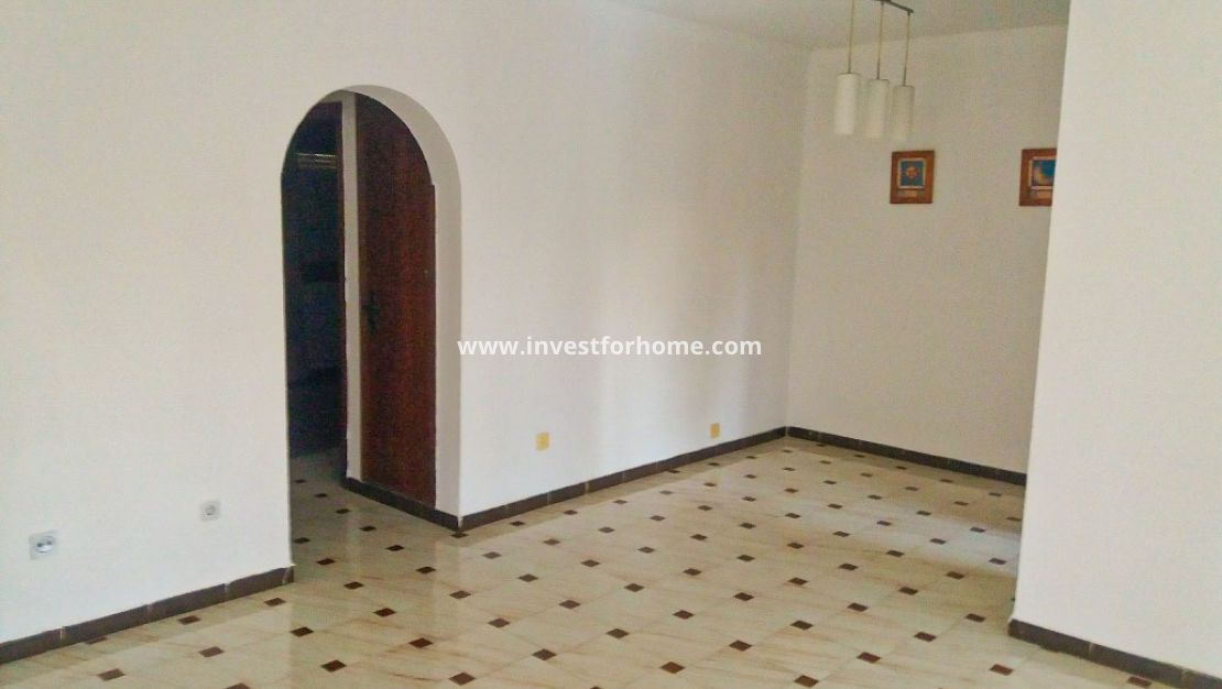 villa, till salu, la florida, la siesta, la torreta, med trädgård, solarium, Torrevieja