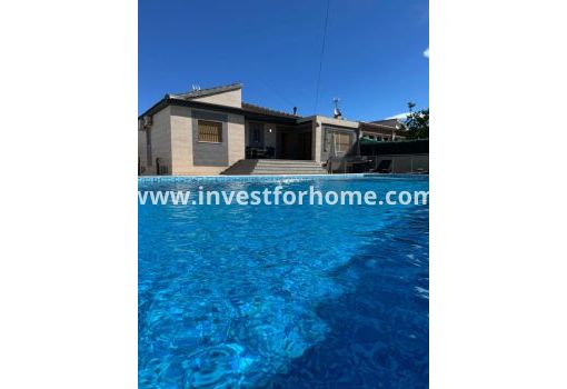 Villa - Vente - Torrevieja - ND-85868