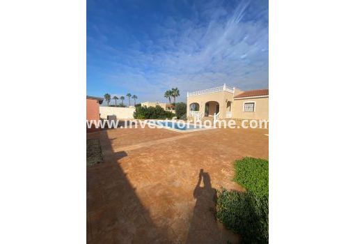 Villa - Verkoop - Catral - Costa Blanca