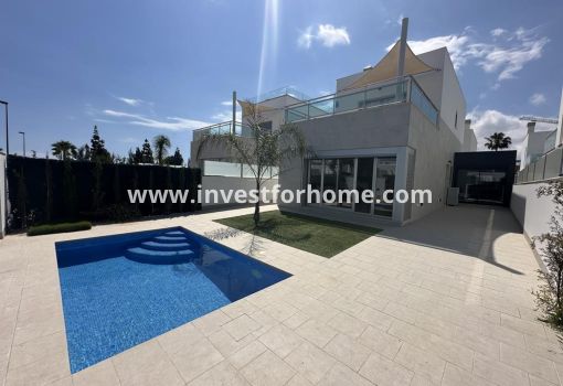 Villa - Verkoop - La Serena Golf - Costa Calida