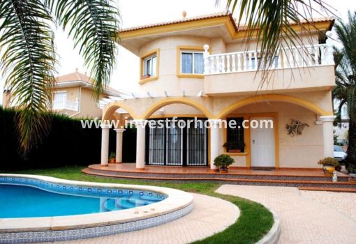 Villa - Verkoop - Orihuela Costa - Costa Blanca