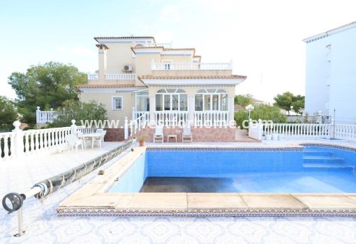 Villa - Verkoop - Orihuela Costa - Costa Blanca