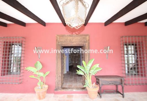 Villa - Verkoop - Orihuela Costa - Inland