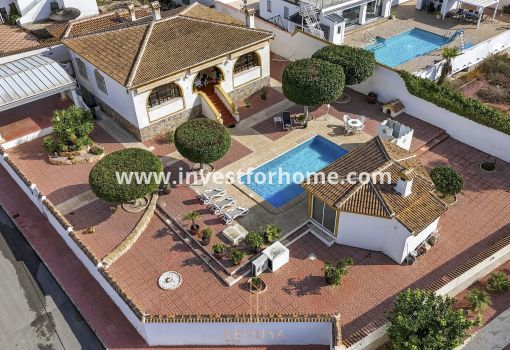Villa - Verkoop - Rojales - Ciudad Quesada