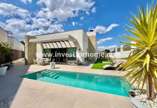 Villa - Verkoop - San Miguel de Salinas - Blue Lagoon - Galán