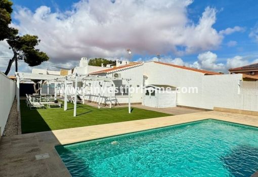 Villa - Verkoop - Torrevieja - Costa Blanca