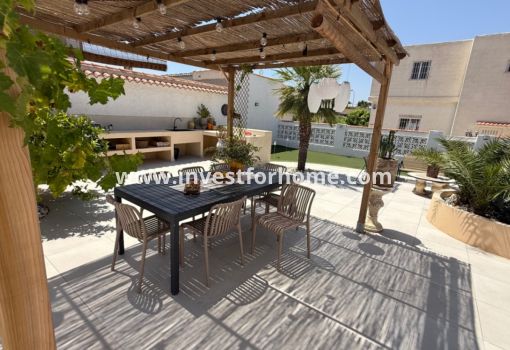 Villa - Verkoop - Torrevieja - Costa Blanca