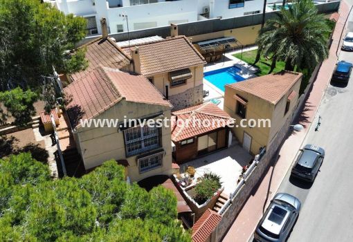 Villa - Verkoop - Torrevieja - Costa Blanca