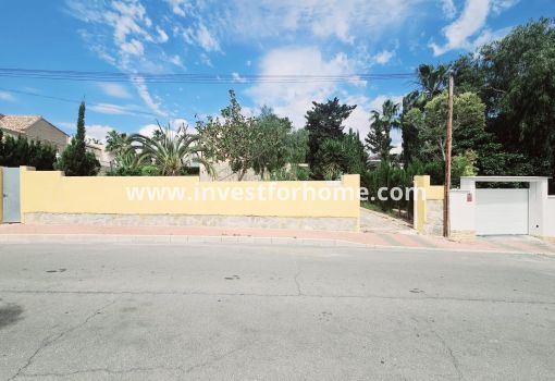 Villa - Verkoop - Torrevieja - Los Balcones - Los Altos Del Edén