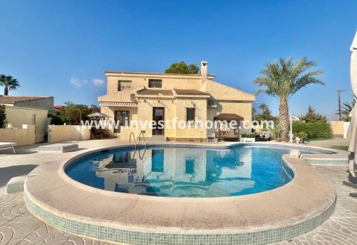 Villa - Verkoop - Torrevieja - ND-34965